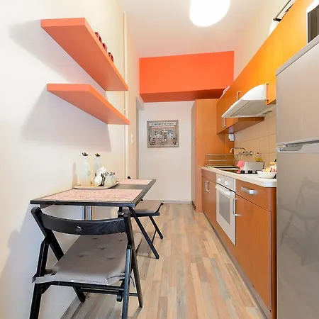 Cozycentre Apartment